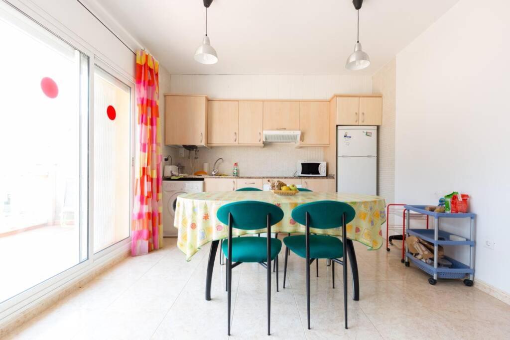 La Rapita - Apartamento De Dos Dormitorios Con Piscina Comunitaria Alcanar Exterior foto