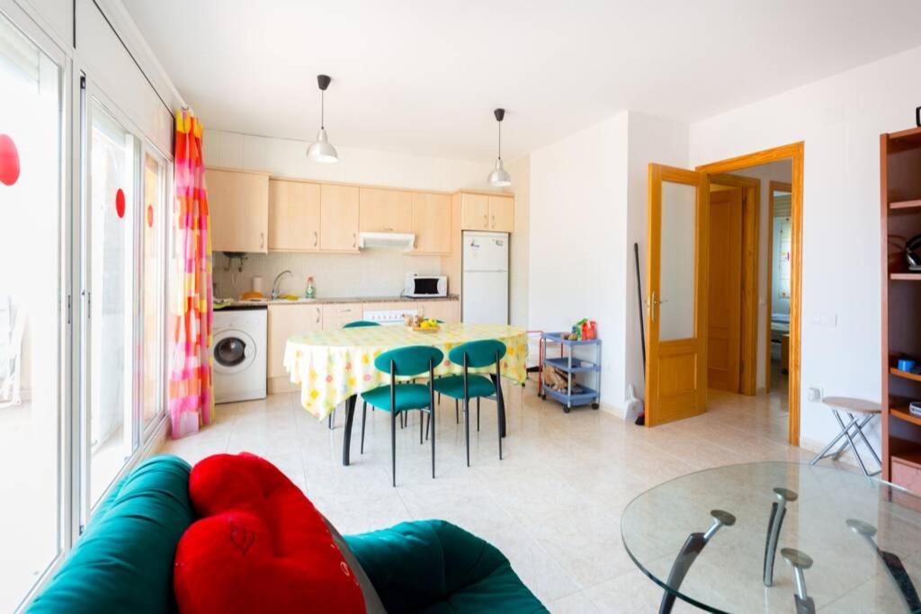 La Rapita - Apartamento De Dos Dormitorios Con Piscina Comunitaria Alcanar Exterior foto